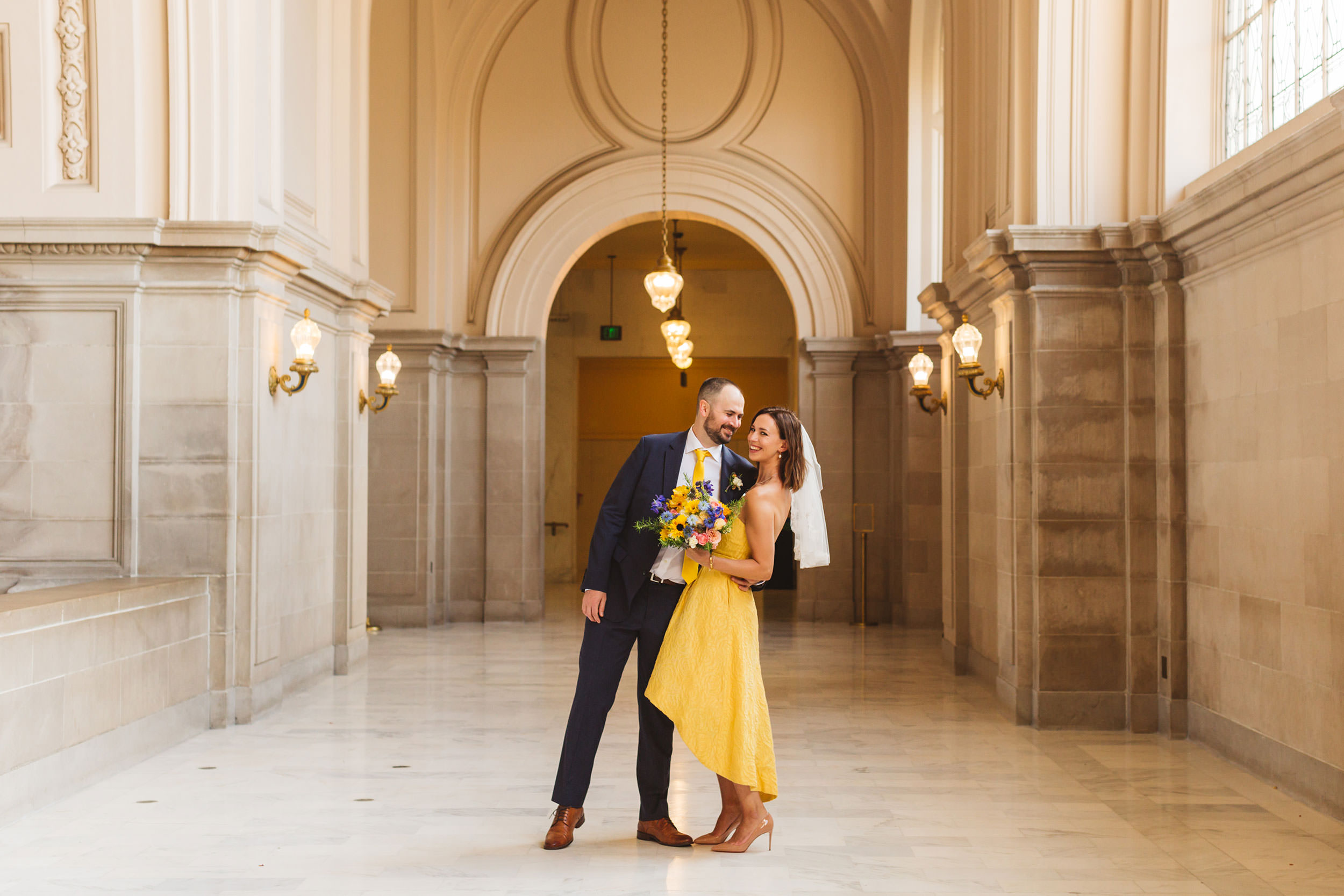 on the day tips for your san francisco city hall wedding civil ceremony