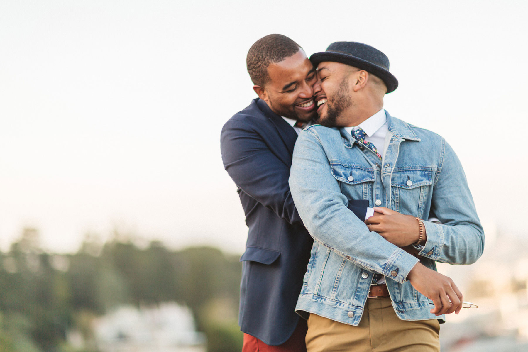 tips for photographing gay LGBTQ wedding couples by Zoe Larkin Photography