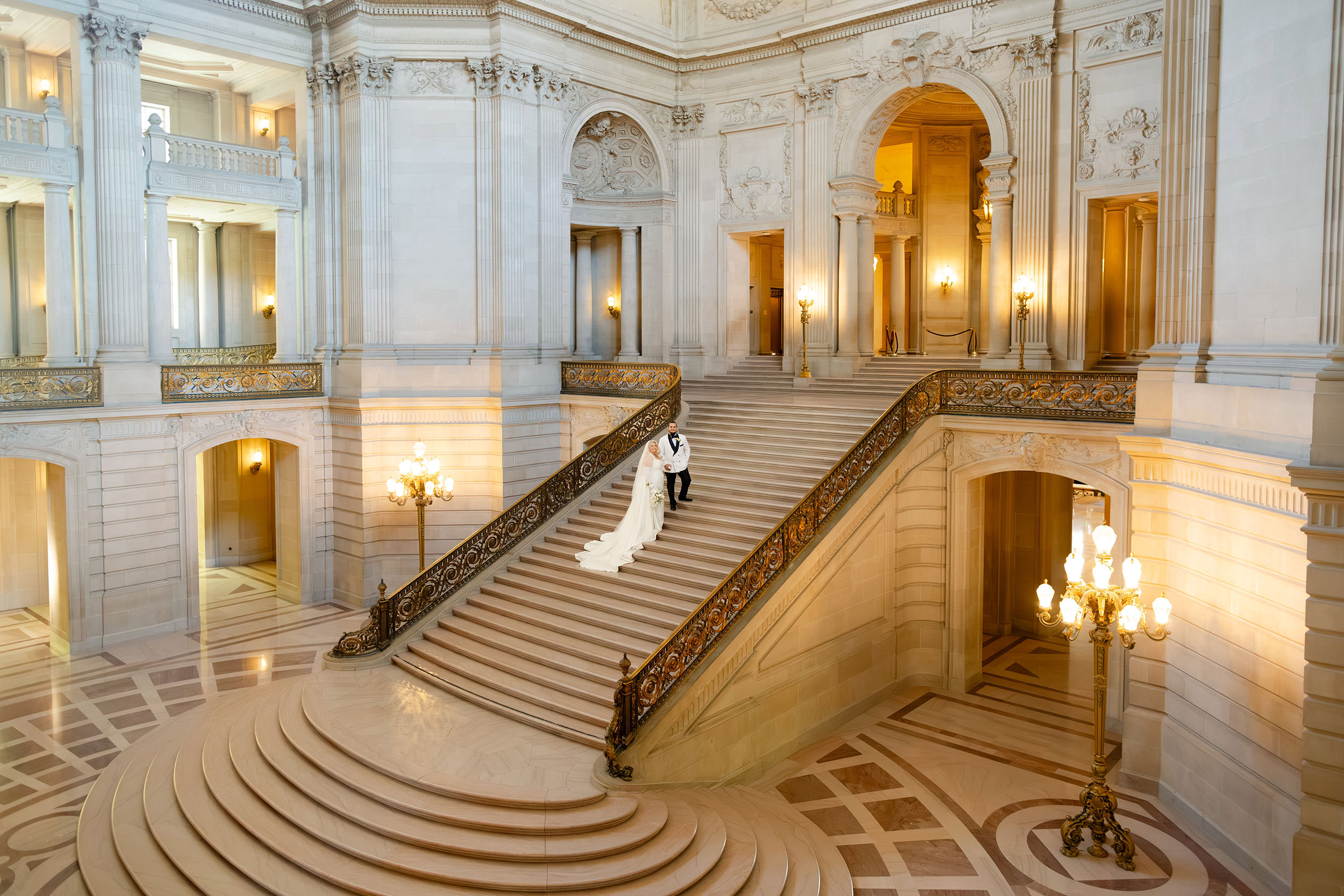 grand staircase at san francisco city hall wedding