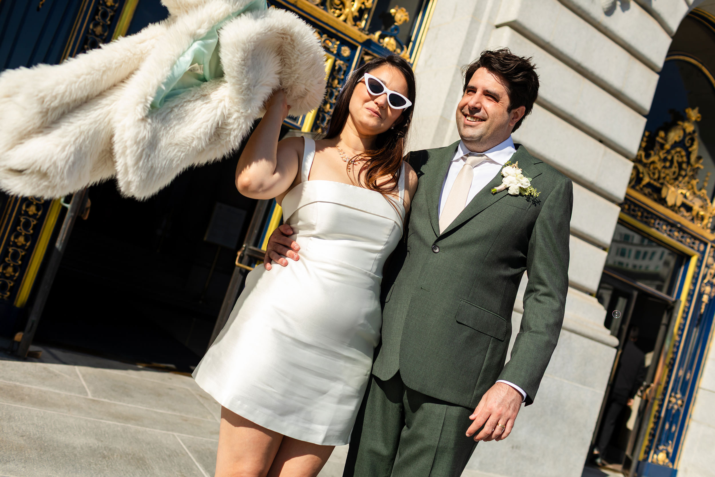 how-i-photograph-weddings-at-sf-city-hall-zoe-larkin